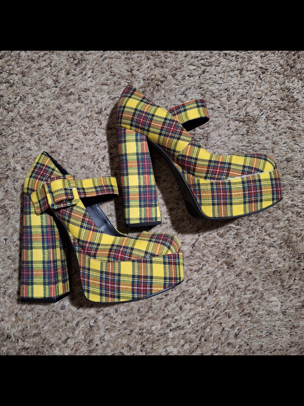 Bamboo Yellow Plaid Mary Jane Platform Heels Size 7.5 - Picture 2 of 7